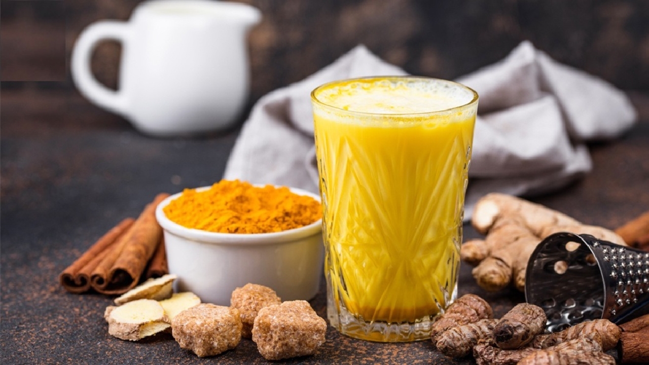 شیر زردچوبه؛ نسخه خانگی ضد سرماخوردگی