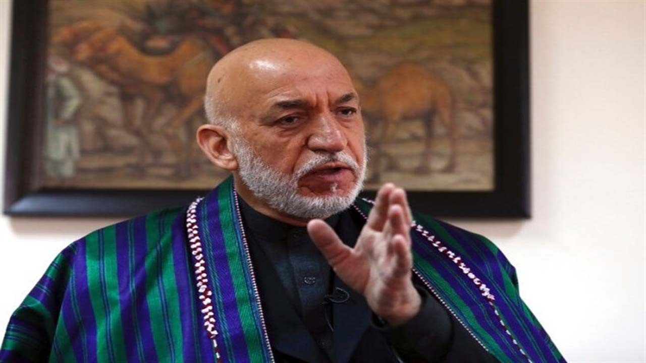 کرزی: جامعه جهانی با طالبان همکاری کند