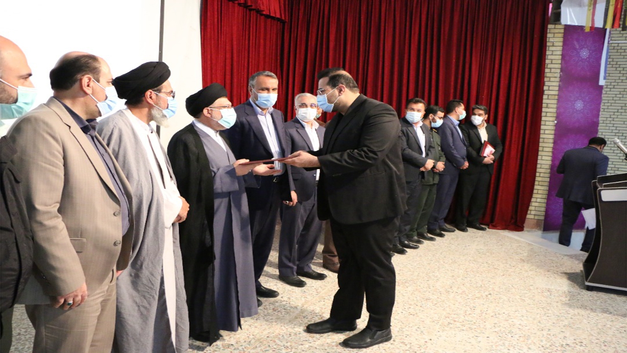 برخورد با مدیران متخلف فارس نشانگر عزم جدی قضا در مبارزه با فساد است