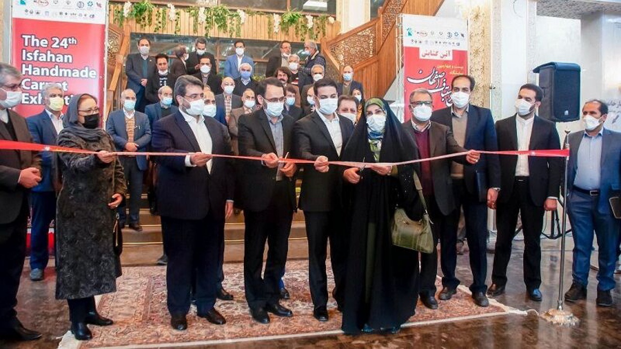 اصفهان میزبان نمایشگاه فرش دستباف