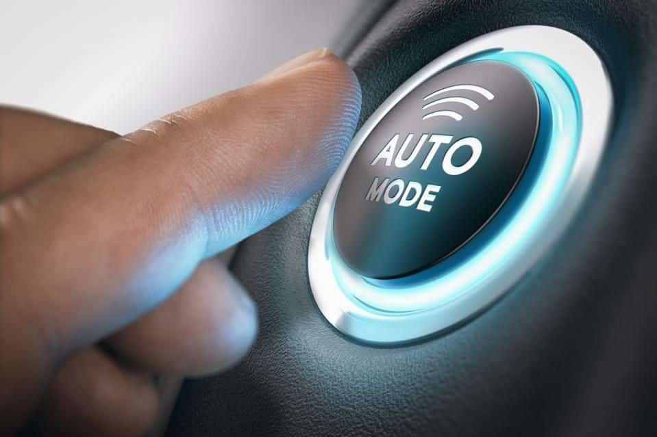 سیستم اتوپایلت تسلا