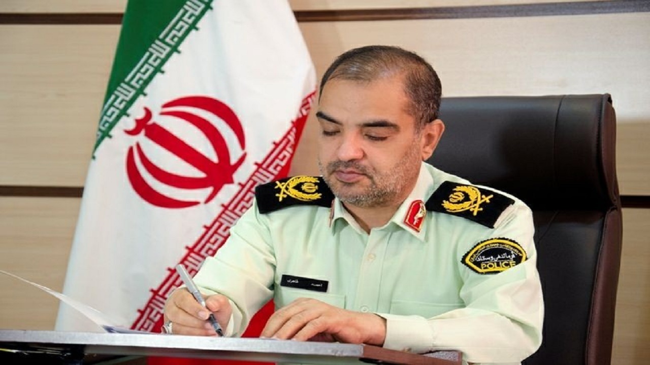کشف ۴۰۰ دستگاه تلفن همراه با انهدام باند سارقان مسلح