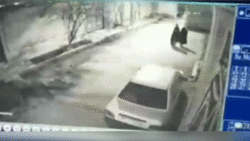 زورگیری خونسردانه در اهواز + فیلم