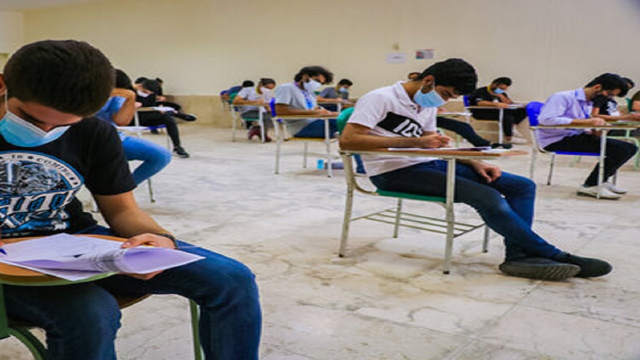 تابع نظرات ستاد ملی کرونا هستیم