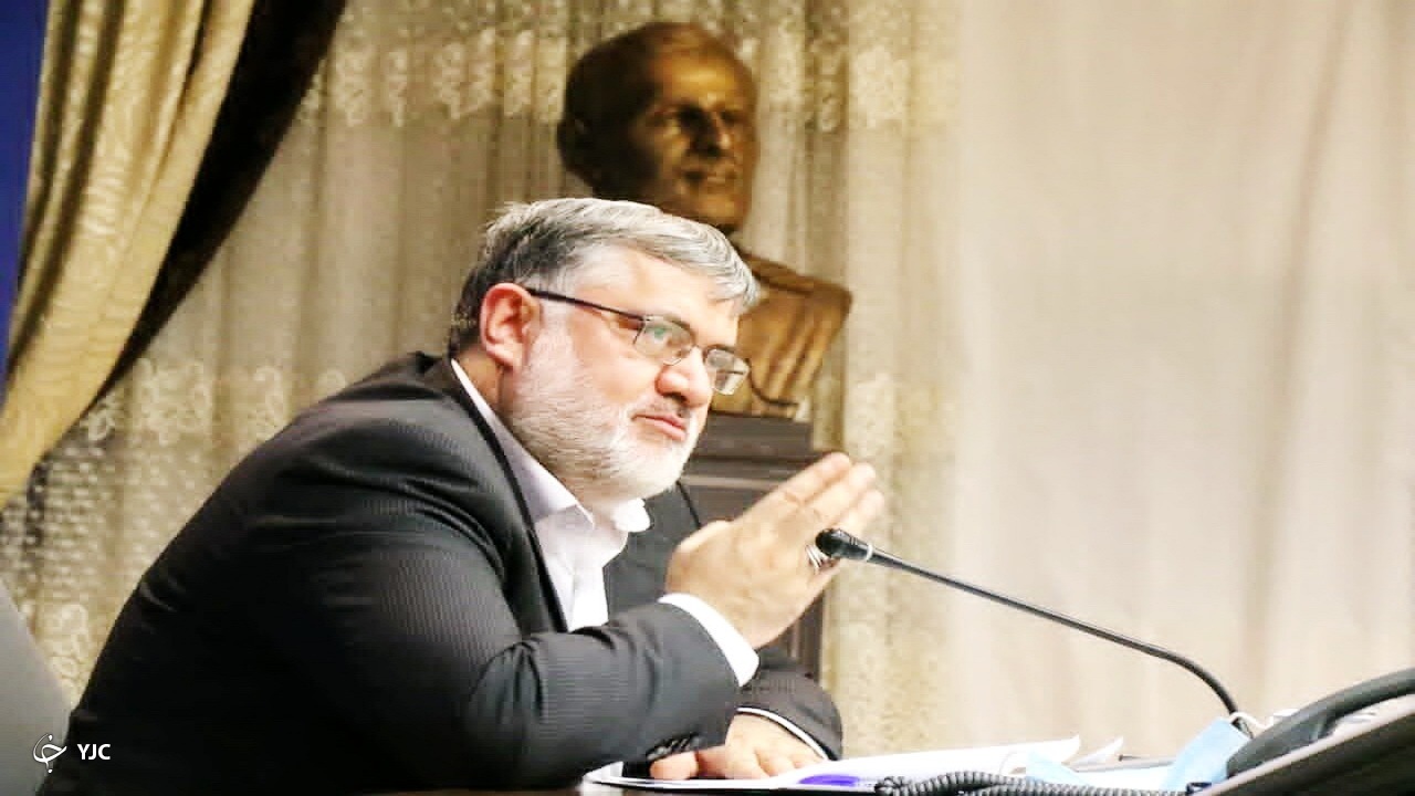 ایثارمردم آذربایجان‌غربی در دفاع از انقلاب اسلامی به نسل جوان منتقل شود