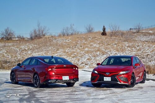 مقایسه تویوتا کمری AWD با کیا K5 AWD