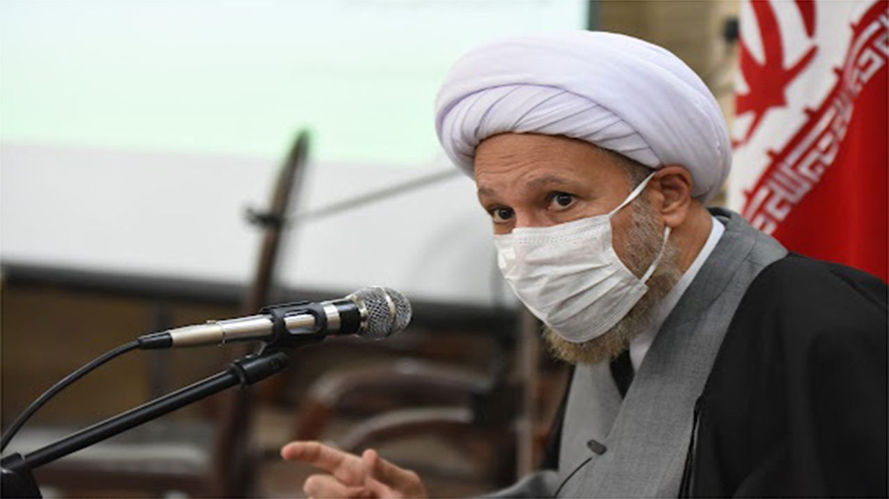 تاکید امام جمعه شیراز بر یادگیری مدیریت فرهنگی