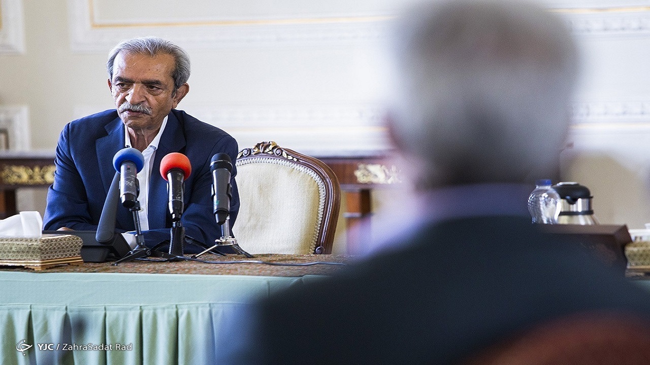 سهم صنعت و معدن و کشاورزی از مانده تسهیلات سال ۹۹ حدود ۴۰ درصد بود