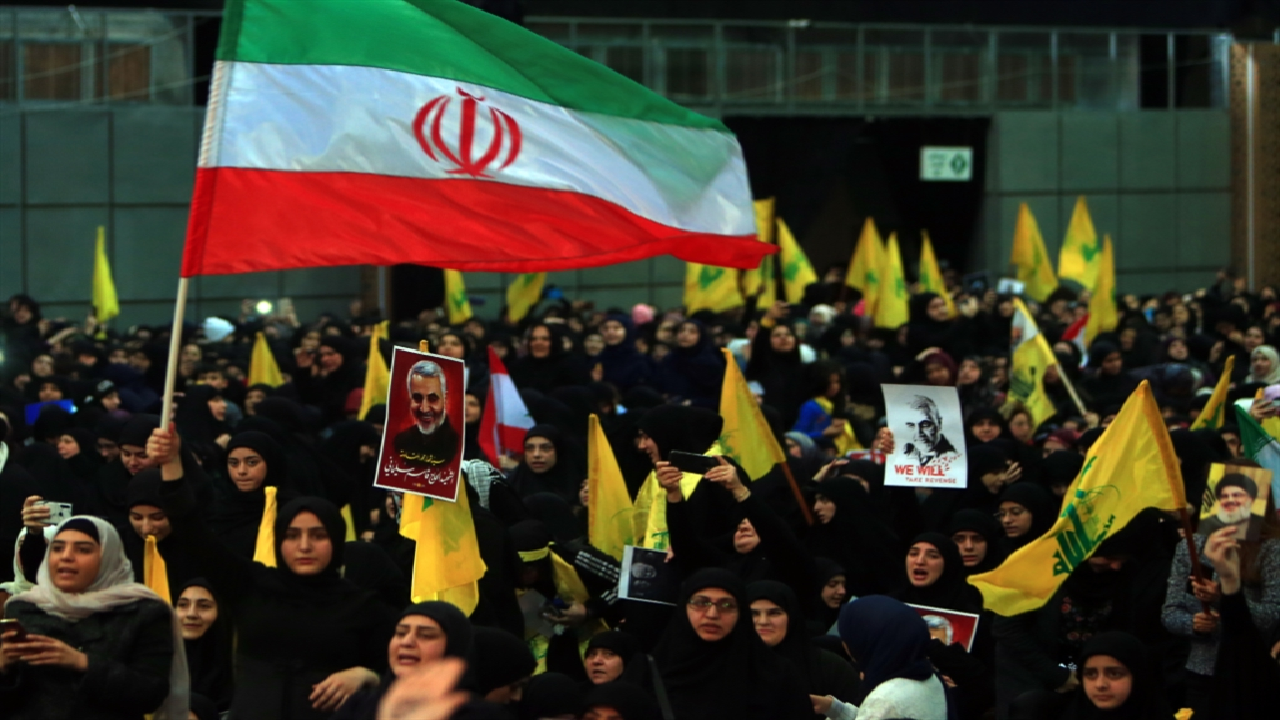ایران برخلاف برخی کشور‌های عربی در کنار جناح‌های مقاومت ایستاده است