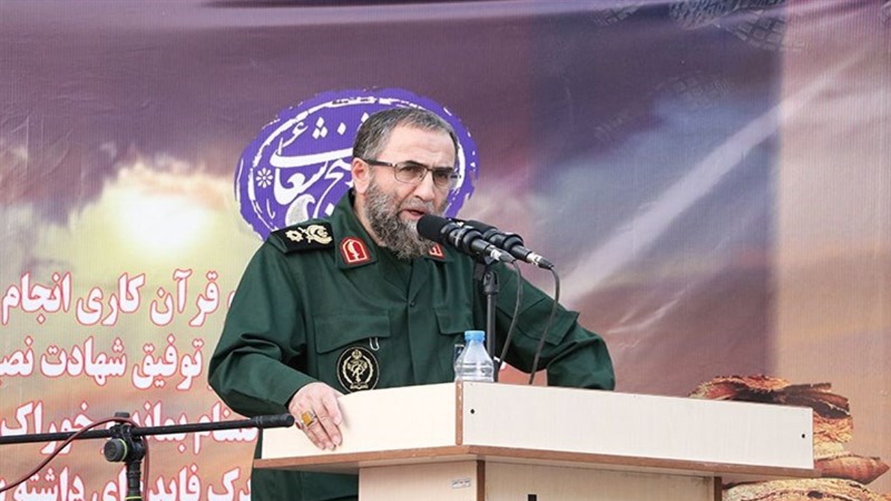 مردم شیعه و سنی کشورِ مسلمان ایران راه خود علیه دشمن را پیدا کرده‌اند