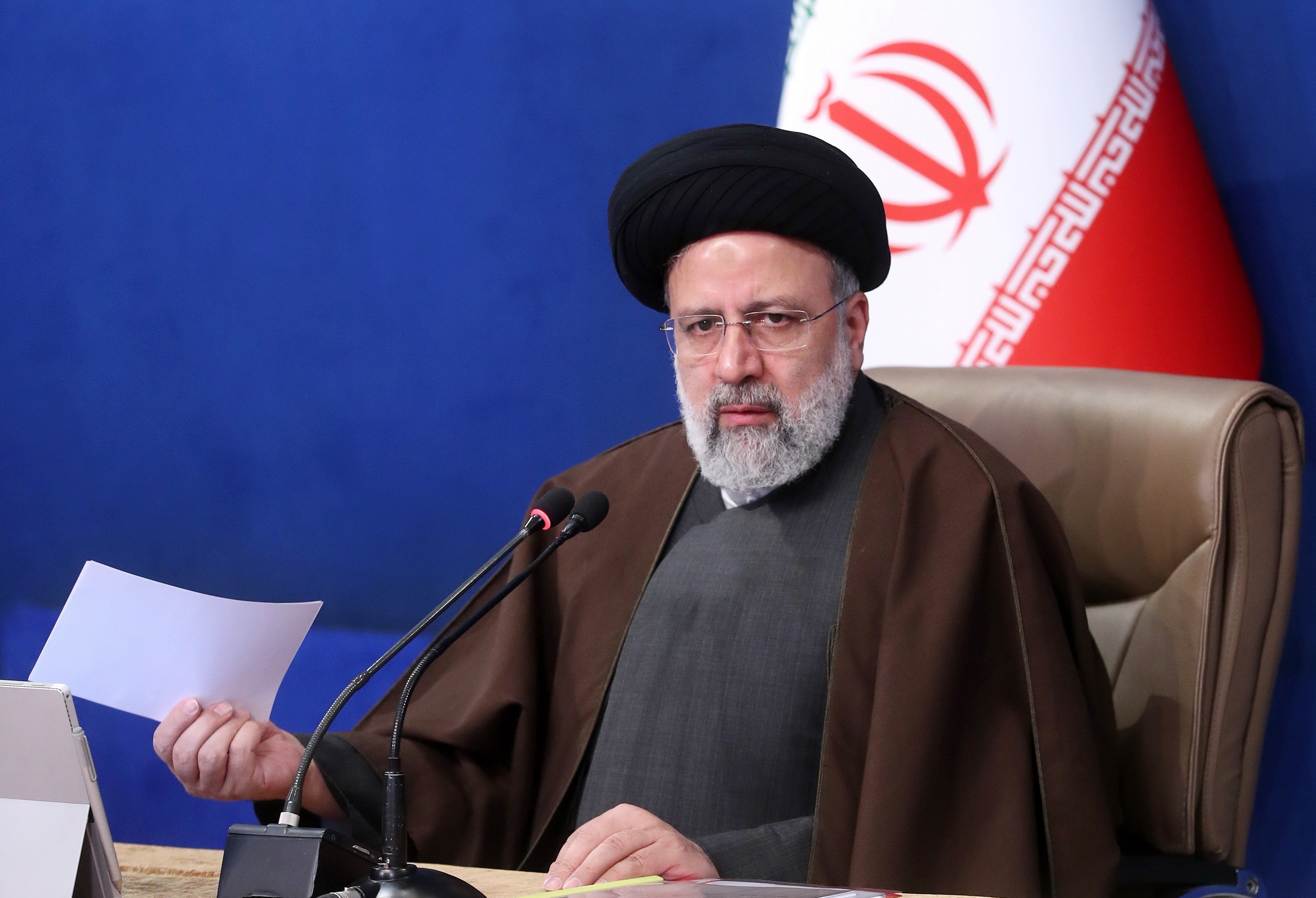 دستور رئیس‌جمهور برای نظارت موثر بر قیمت کالا‌ها