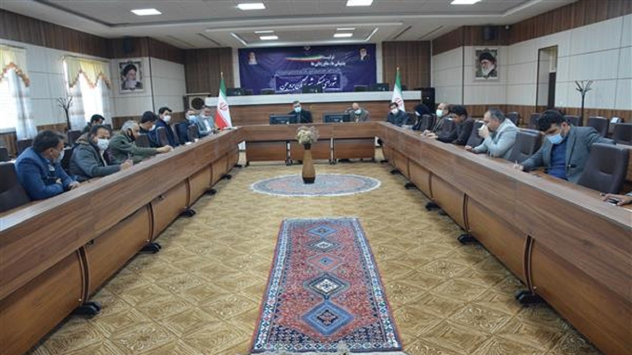 زمین‌های مازاد دولتی بروجن در اختیار طرح جهش مسکن قرار می‌گیرد