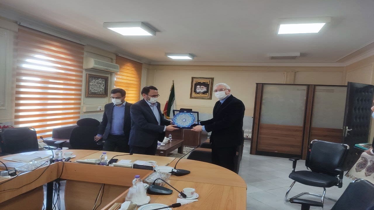 امکان پرواز روزانه برای صادرات گل از اصفهان به روسیه وجود دارد
