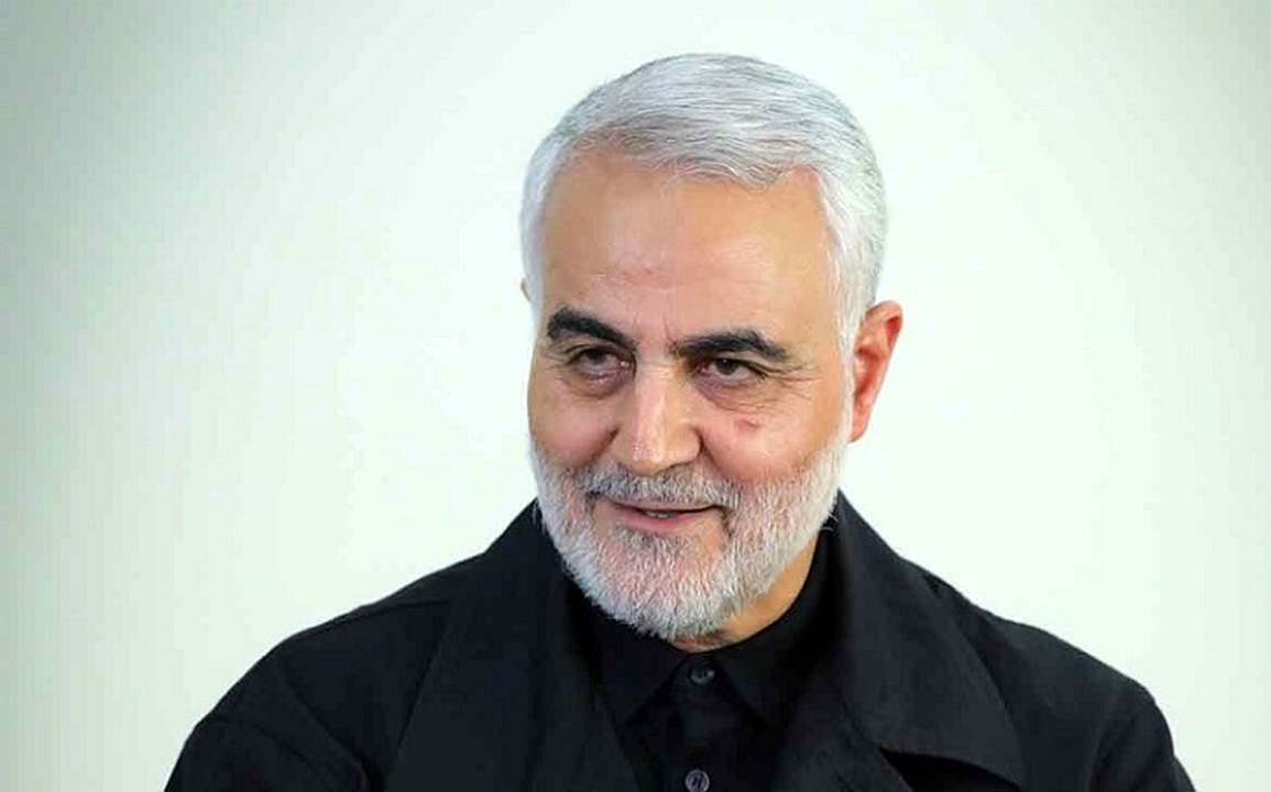 کارگری که به عشق حاج قاسم شاعر شد