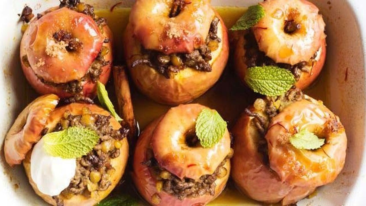 طرز تهیه دلمه سیب درختی + فیلم