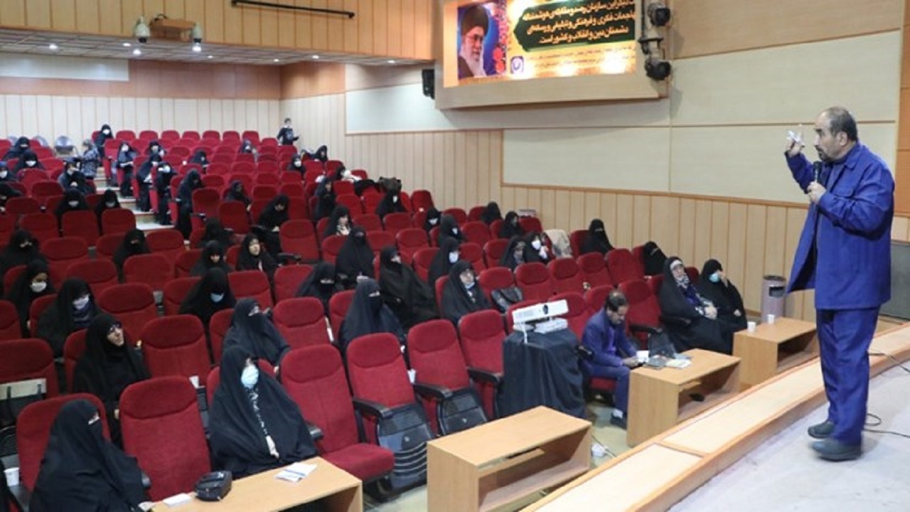 دوره تربیت راوی مکتب سلیمانی در قم برگزار شد