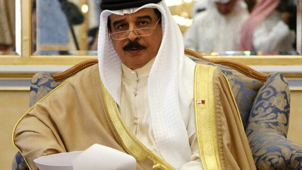 پادشاه آل خلیفه استوار نامه نخستین سفیر رژیم صهیونیستی در منامه را تحویل گرفت