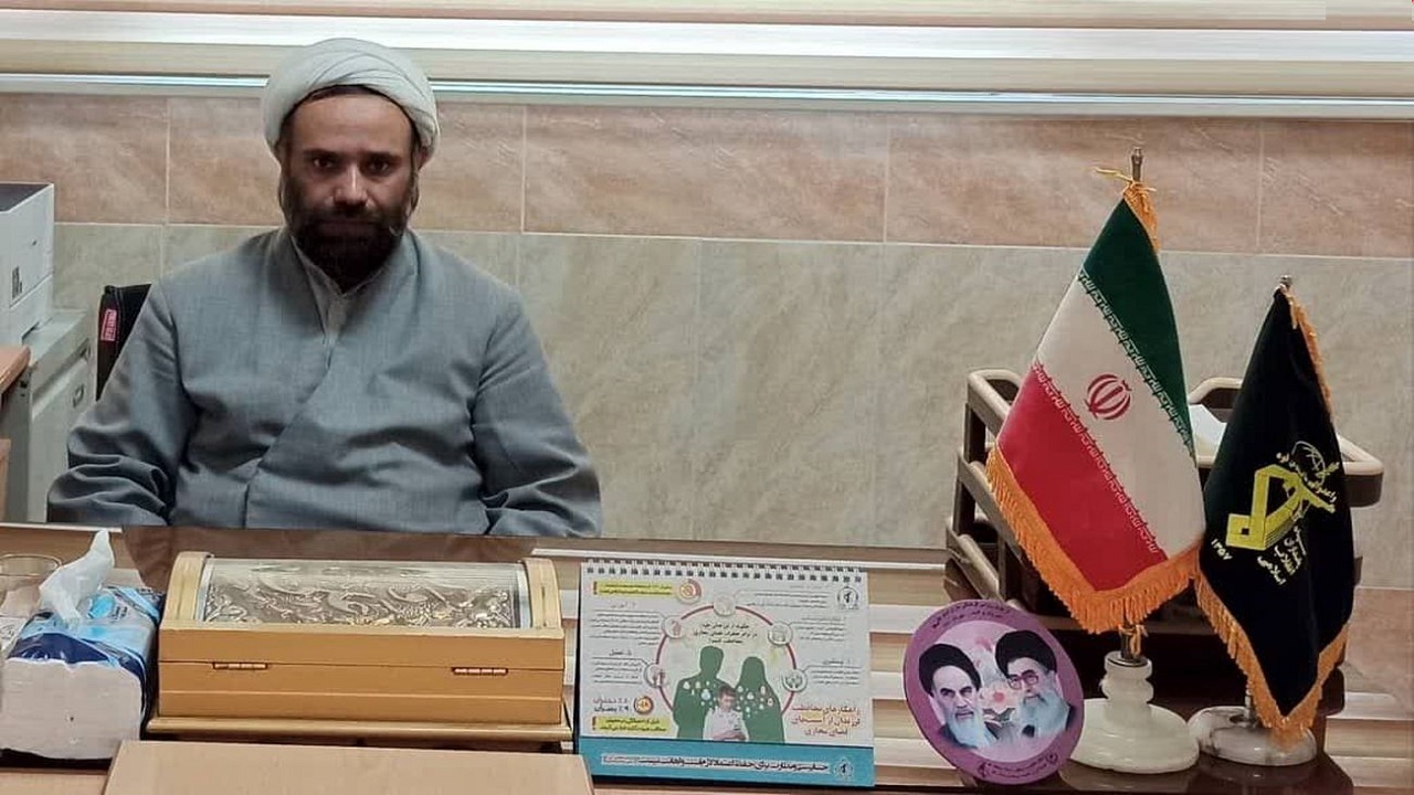 راه برخورد با فتنه‌ها در گرو بصیرت افزایی است