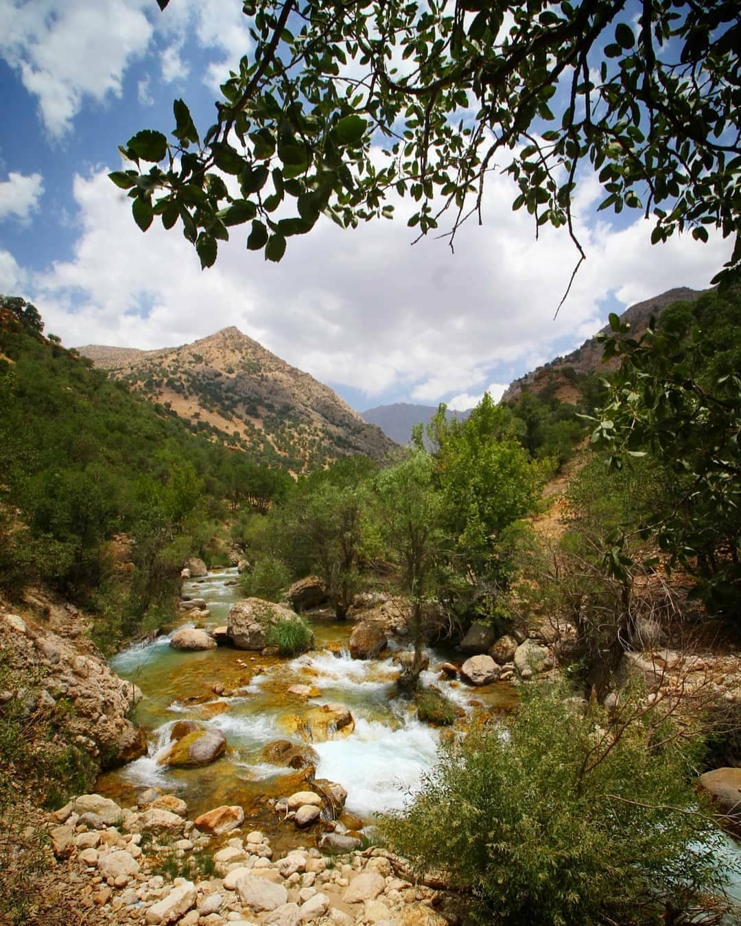 از