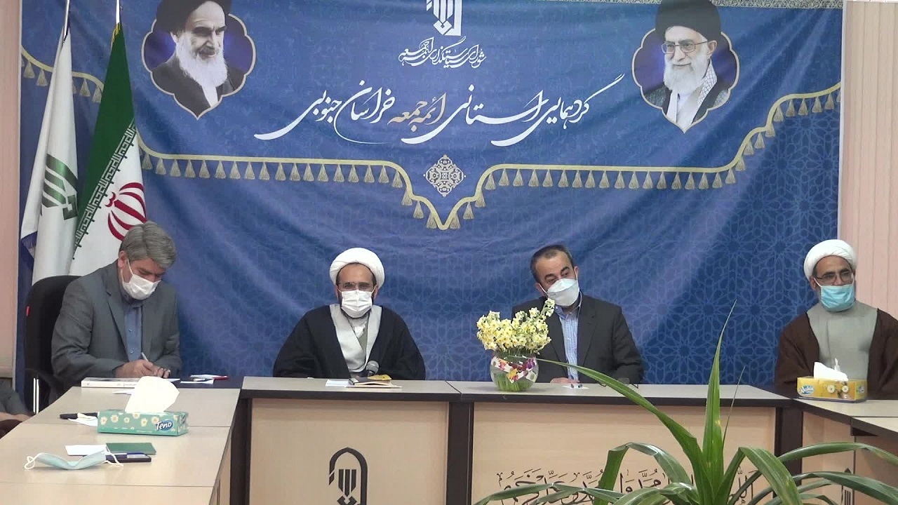 پایگاه‌های نماز جمعه در کشور قرارگاه فرهنگی است