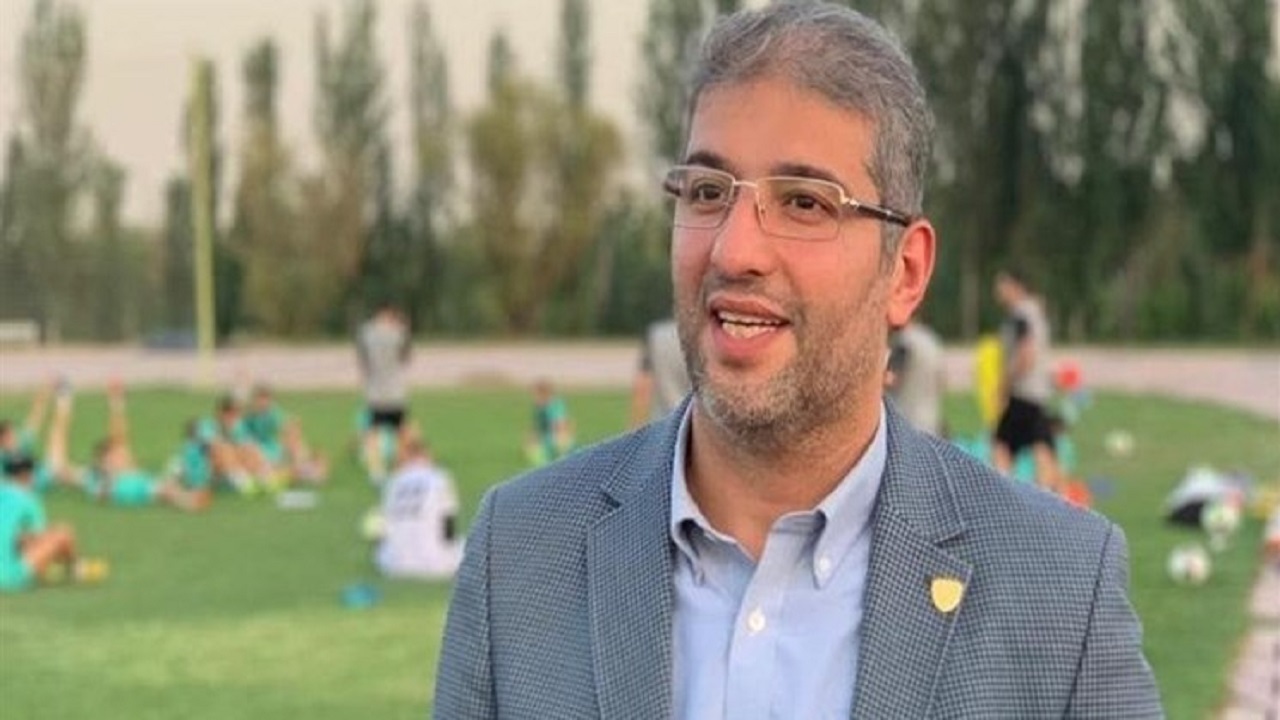 حمیداوی: هیئت فوتبال مشهد دوست دارد شهر خودرو سقوط کند