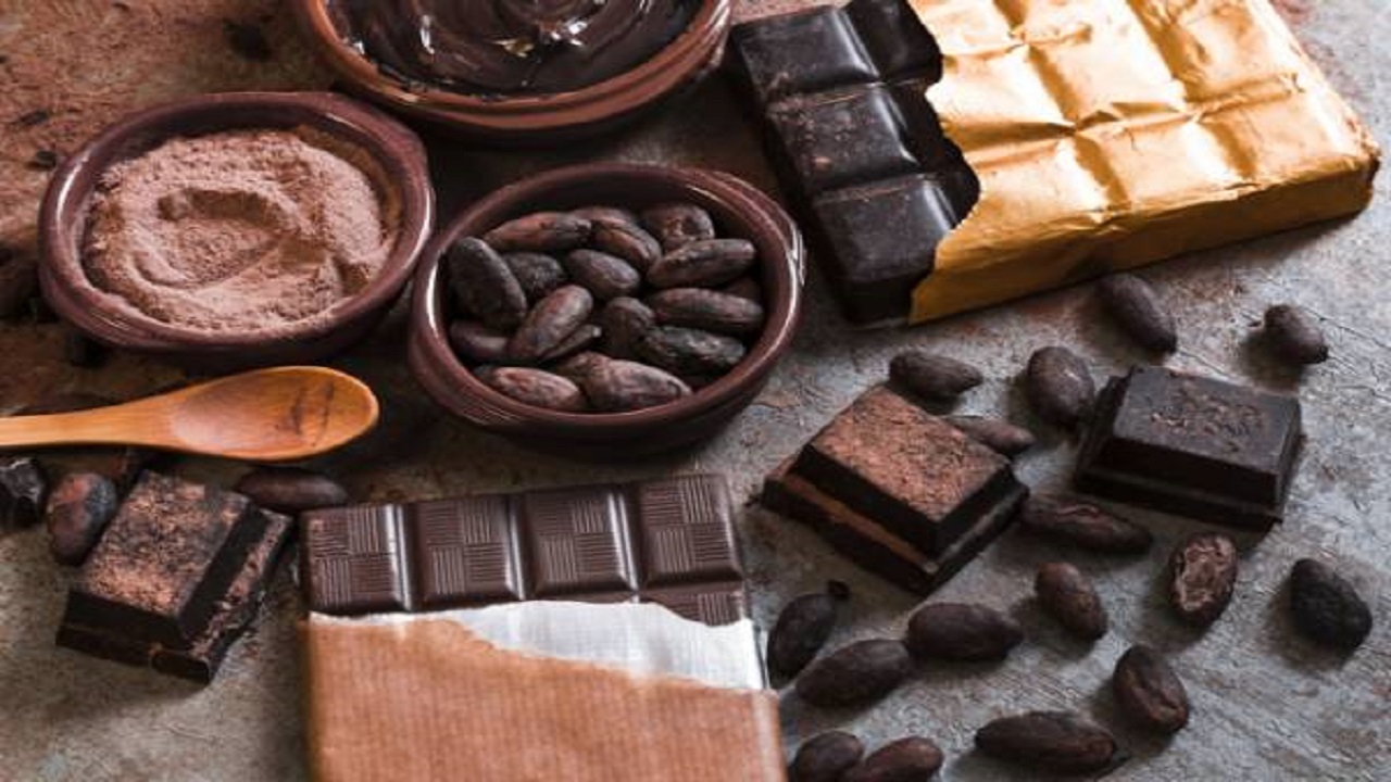 انتخاب شکلات پذیرایی برای عصرانه + فهرست قیمت