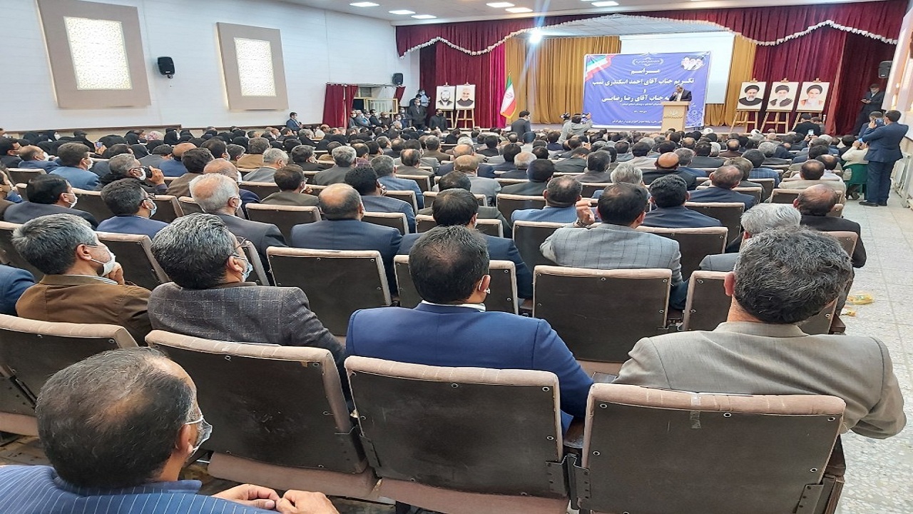 برای داشتن شهر خوب و شهروند مطلوب باید به آموزش و پرورش کمک کرد