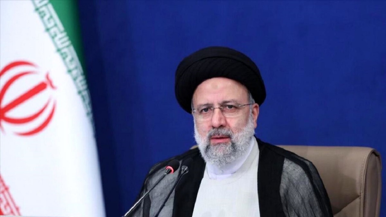 سفر رئیس جمهور به قم/ رئیسی: مشکل فرودگاه قم در کوتاه مدت به نتیجه خواهد رسید