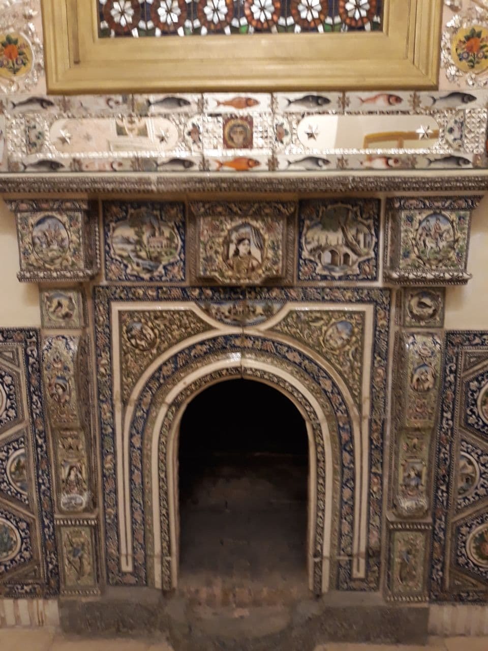 طاقچه سوگلی ناصرالدین شاه