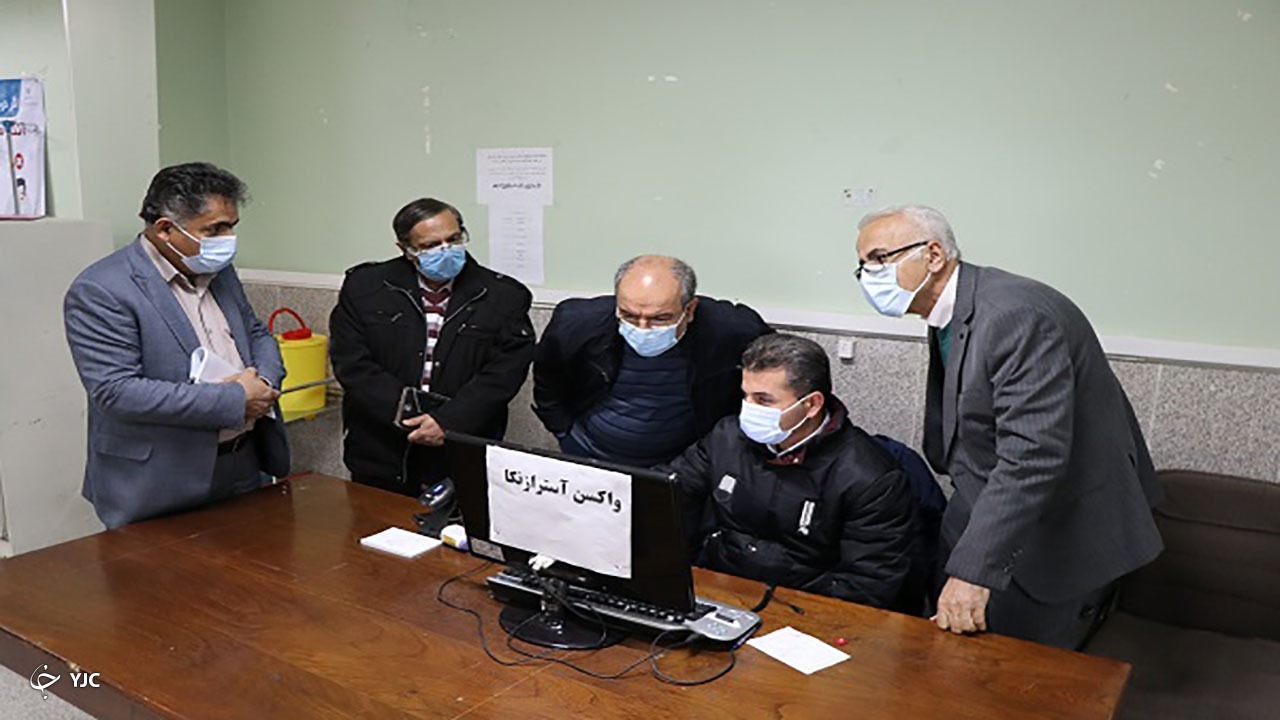 پایگاه‌های واکسیناسیون مهاباد زیر ذره بین مسئولان استانی