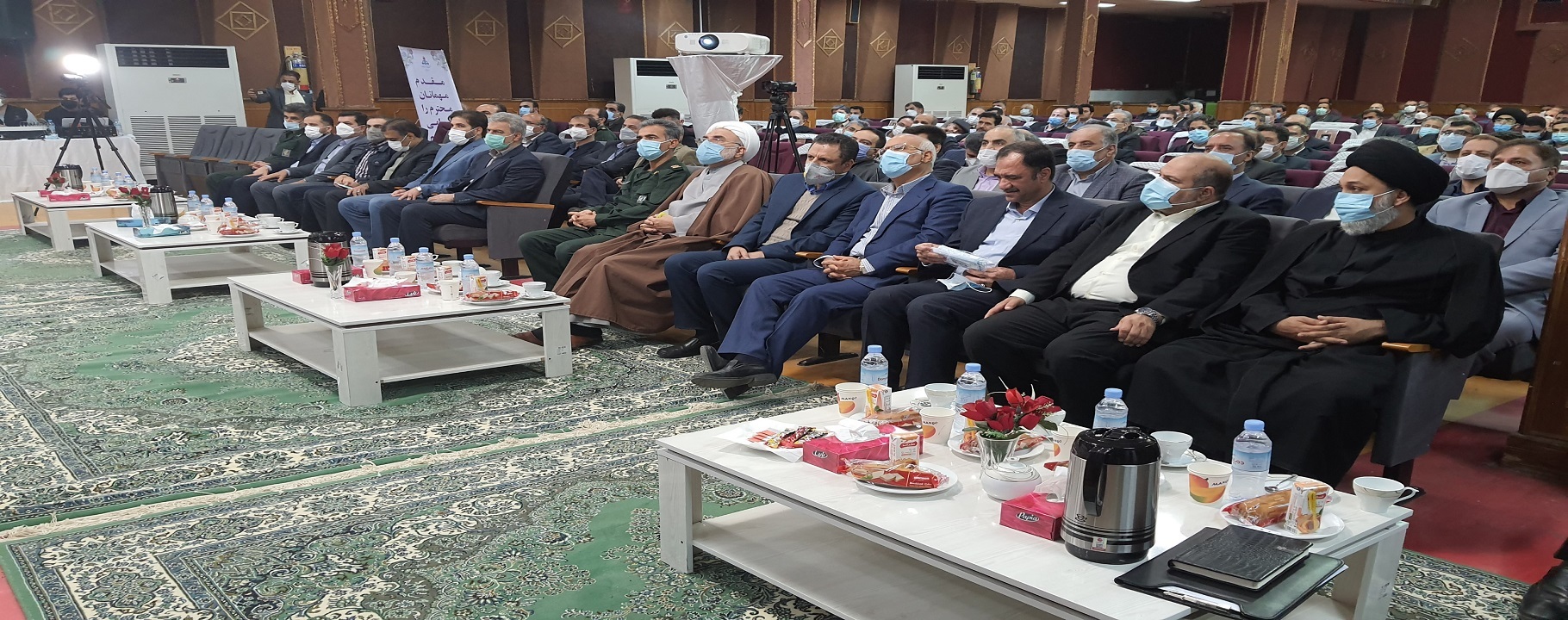 تاکید معاون وزیر نفت بر به کارگیری ظرفیت پالایشگاه آبادان در توسعه زیرساخت‌های شهری