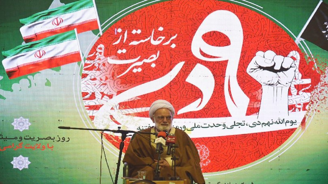 اگر نیاز باشد باز هم پیروان حضرت زهرا در دفاع از ولایت به صحنه می آیند