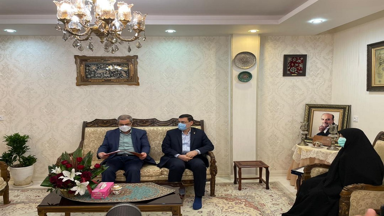 دیدار رئیس بنیاد شهید و امور ایثارگران کشور با خانواده نخستین شهید مدافع سلامت گلستان