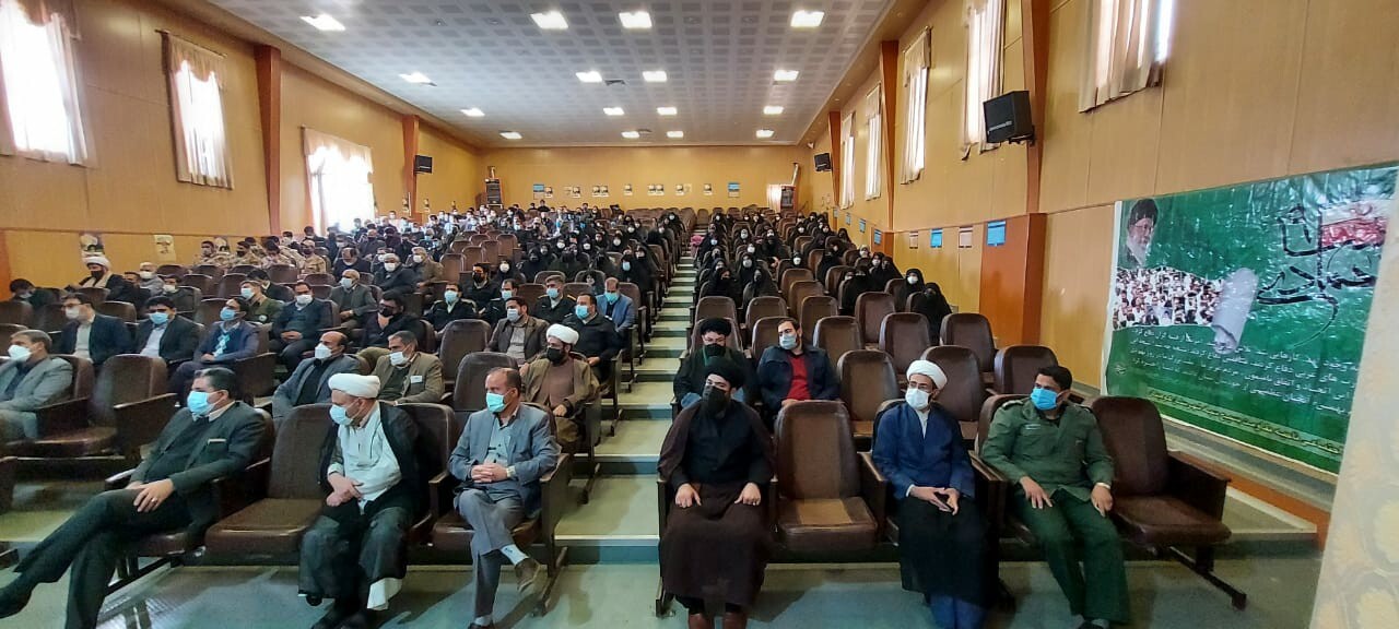 امروز تنها ابزاری که برای دشمنان مانده ابزار تبلیغاتی و تحریف است