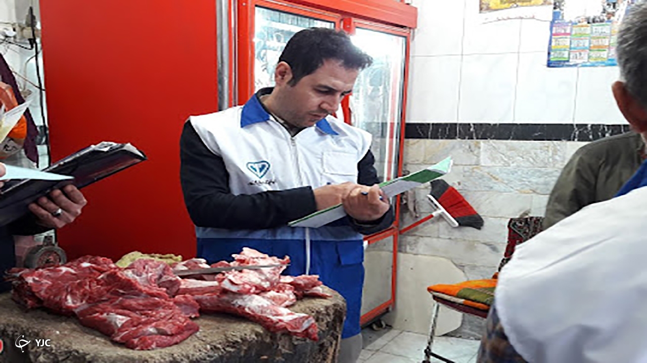 ۳۰ پرونده تعزیراتی برای متخلفان گوشت در مهاباد تشکیل شد