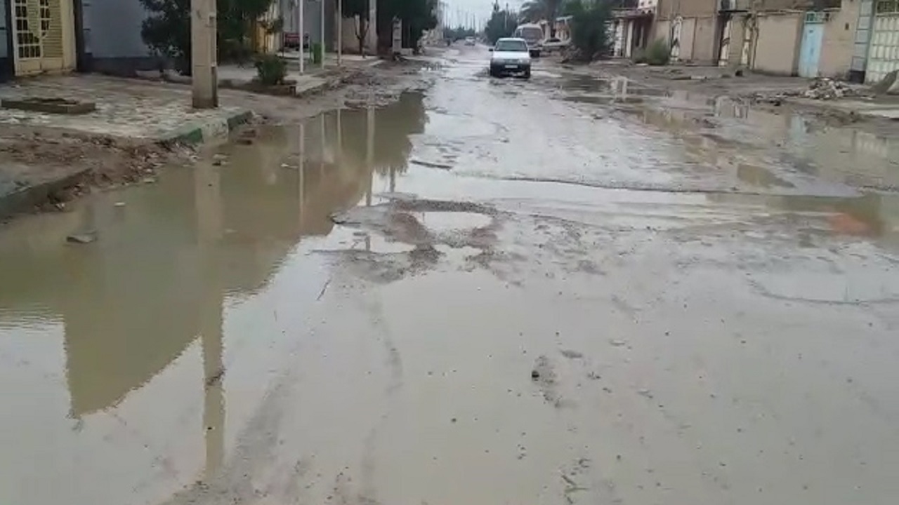 آسفالت‌های فرسوده؛ زخم کهنه شهروندان خرمشهری + فیلم