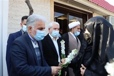 آزادی ۱۲ مددجو از ندامتگاه زنان تهران