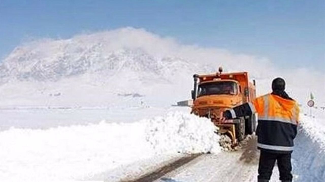 استقرار ۳۰ گروه راهداری در جاده‌های گلستان