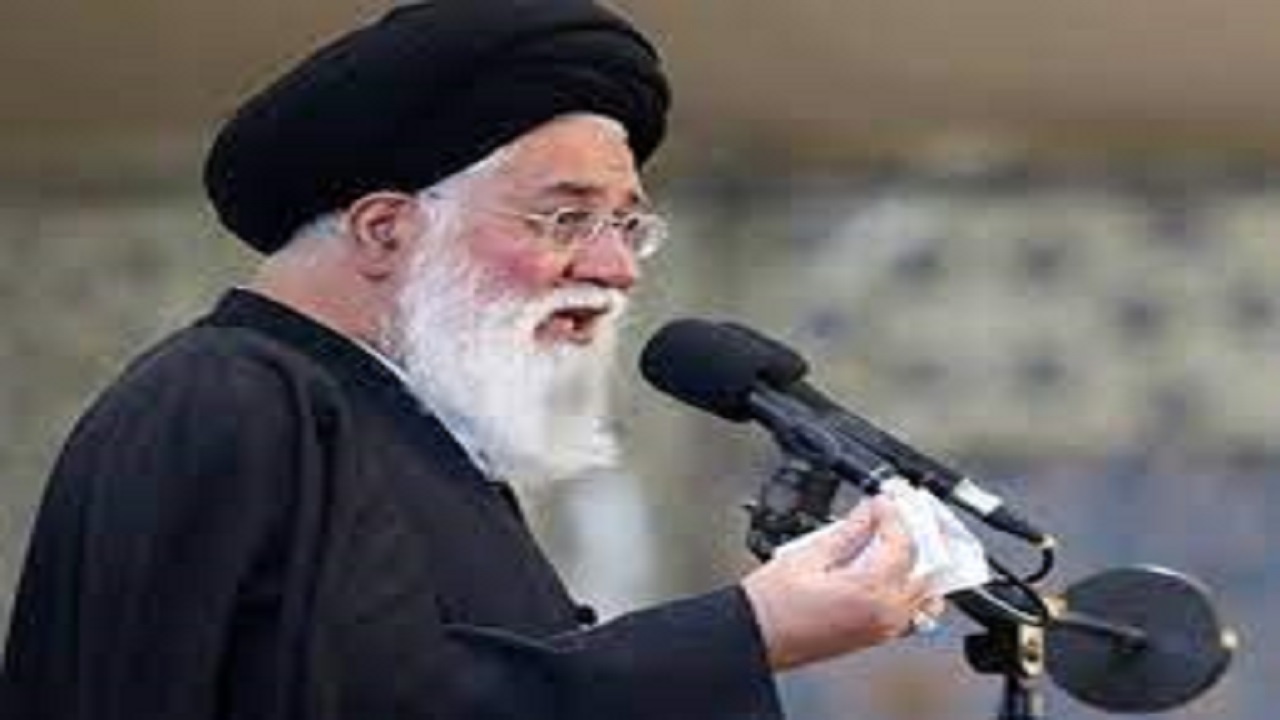 ورزشگاه‌های فوتبال برای حضور بانوان مناسب‌سازی شود