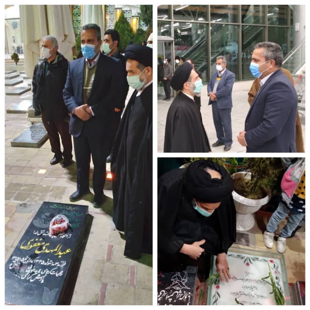 حضور امام جمعه موقت تهران در گلزار شهدای کرمان