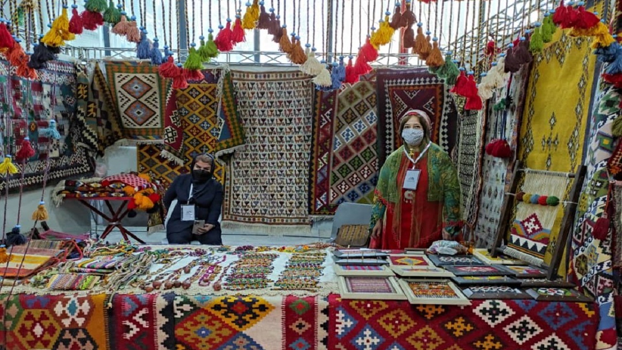 حضور صنعتگران بوشهری در نمایشگاه ملی صنایع‌دستی