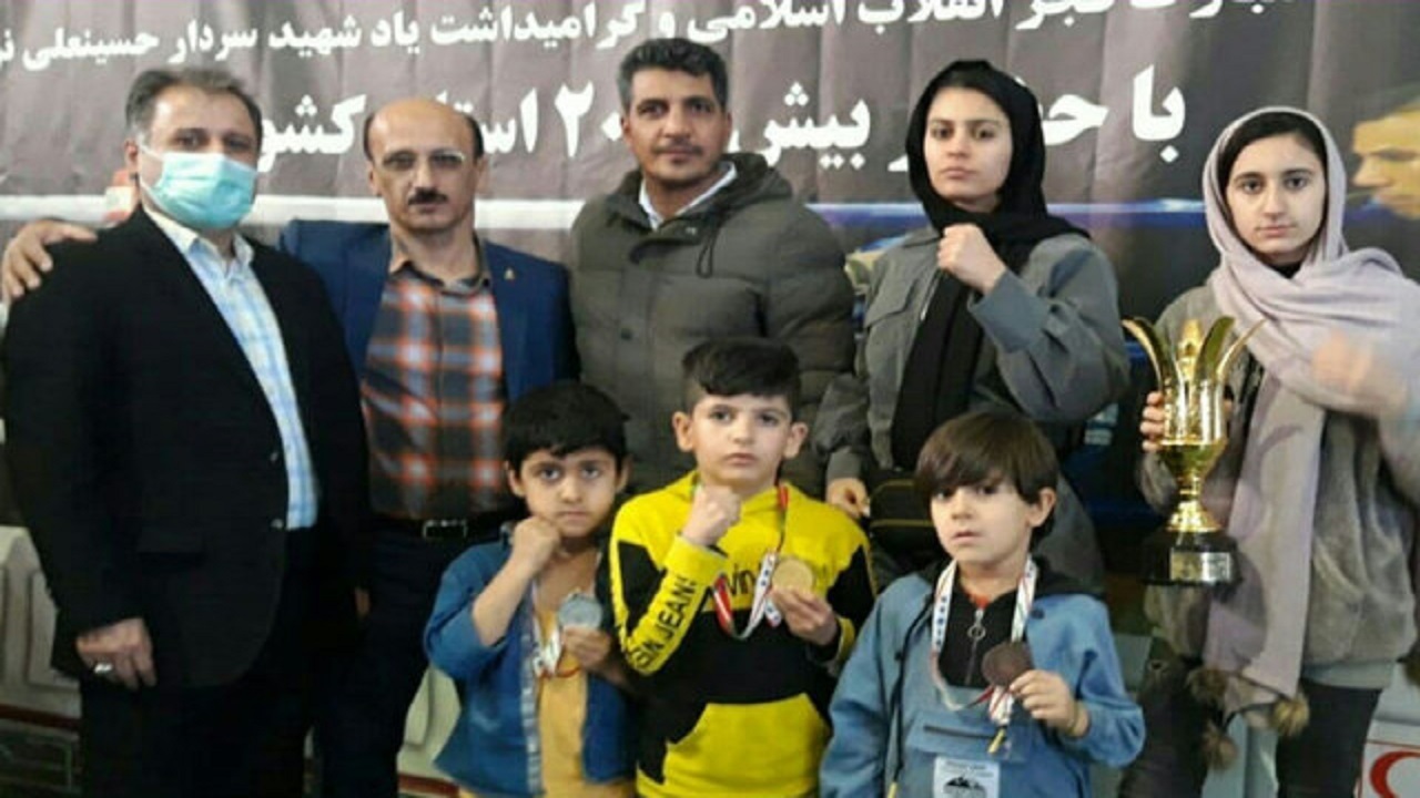 نونهالان ملایری در مسابقات قهرمانی کیک بوکسینگ کشور خوش درخشیدند