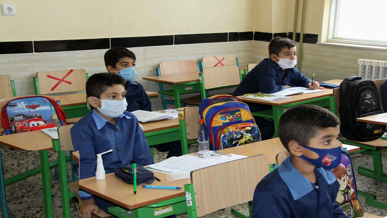 ‌حضور دانش‌آموزان در مدارس استان قم اختیاری شد