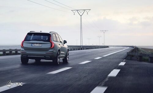 ولوو XC90 در مقابل آئودی Q7: کدام SUV عملکرد بهتری دارد؟