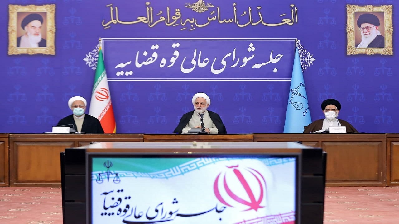وقتی یک دستگاه حکومتی ساحل خواری کند دیگر نمی‌شود جلوی دیگران را گرفت