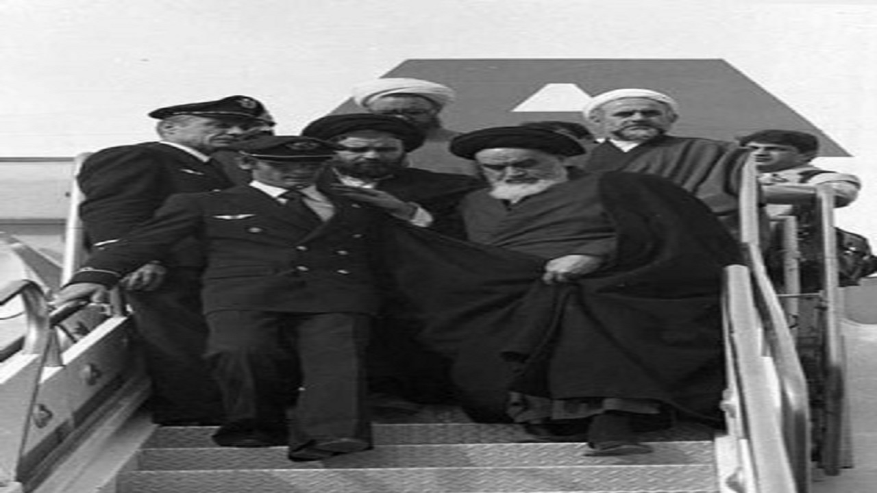 اعلام برنامه های سالروز ورود امام خمینی (ره) به میهن در استان کرمان