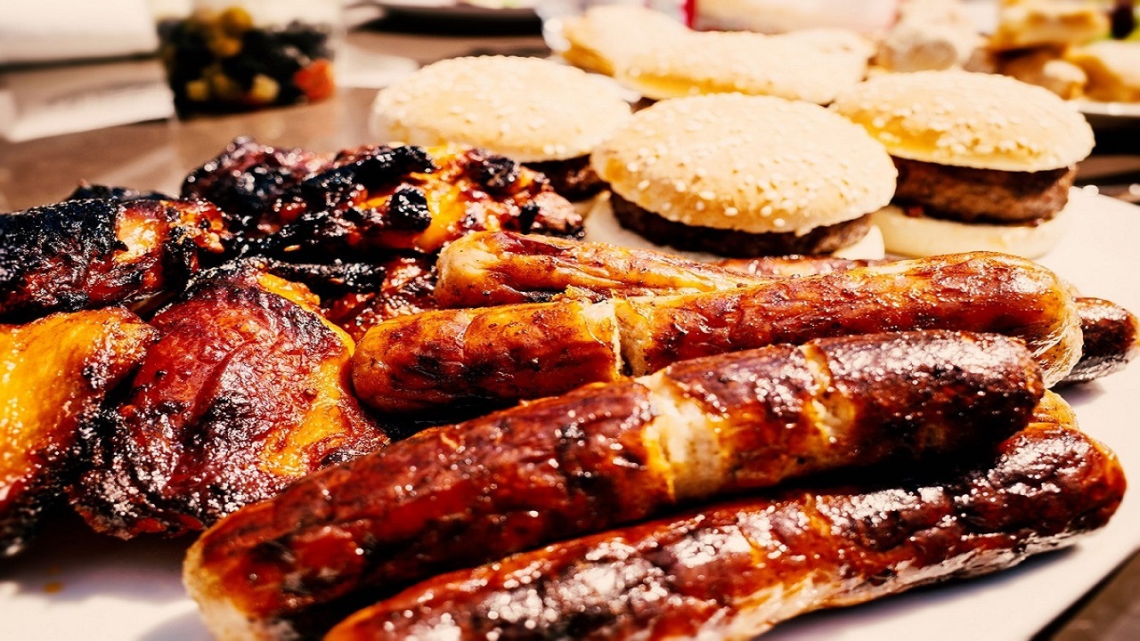 ۸ مورد از مضرترین غذا‌ها برای سلامتی را بشناسید