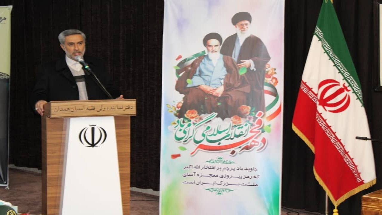 حضور مسئولان بین مردم حرکتی در جهت اعتمادسازی و رفع مشکلات است
