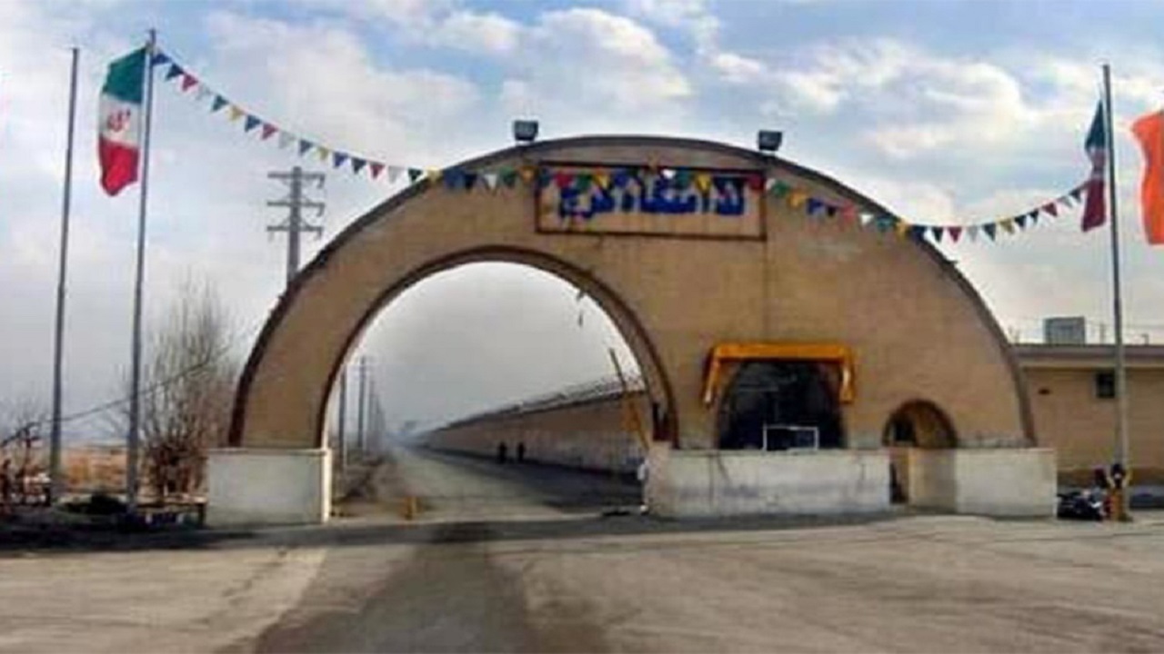 بازدید رئیس دادگستری ساوجبلاغ از ندامتگاه مرکزی کرج