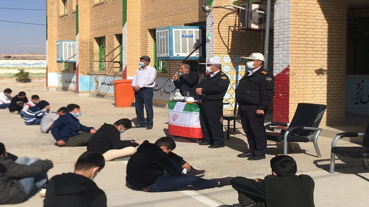 دانش آموزان نقش مهمی در تبیین فرهنگ رانندگی دارند